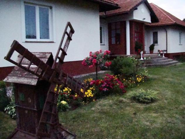 Pensjonat Dworek Baranowka Goniądz Extérieur photo
