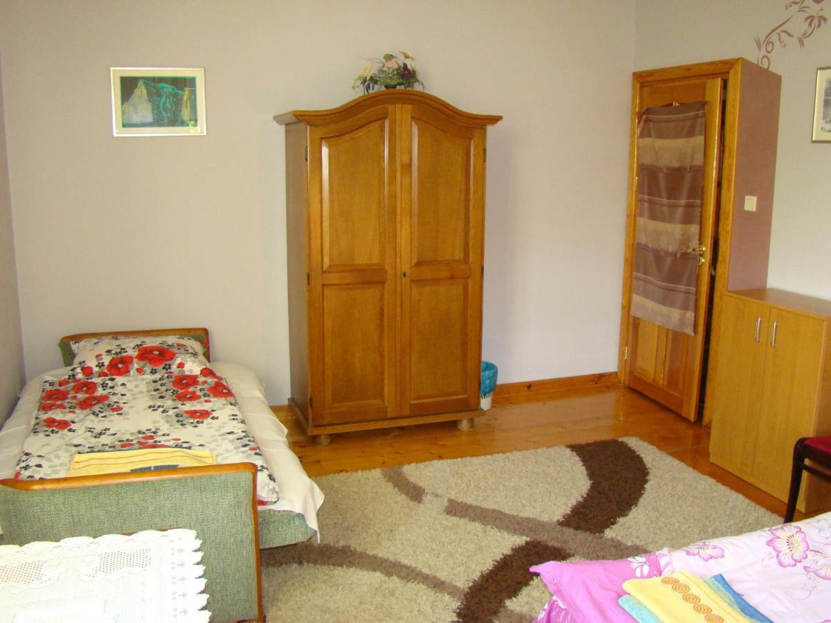 Pensjonat Dworek Baranowka Goniądz Extérieur photo