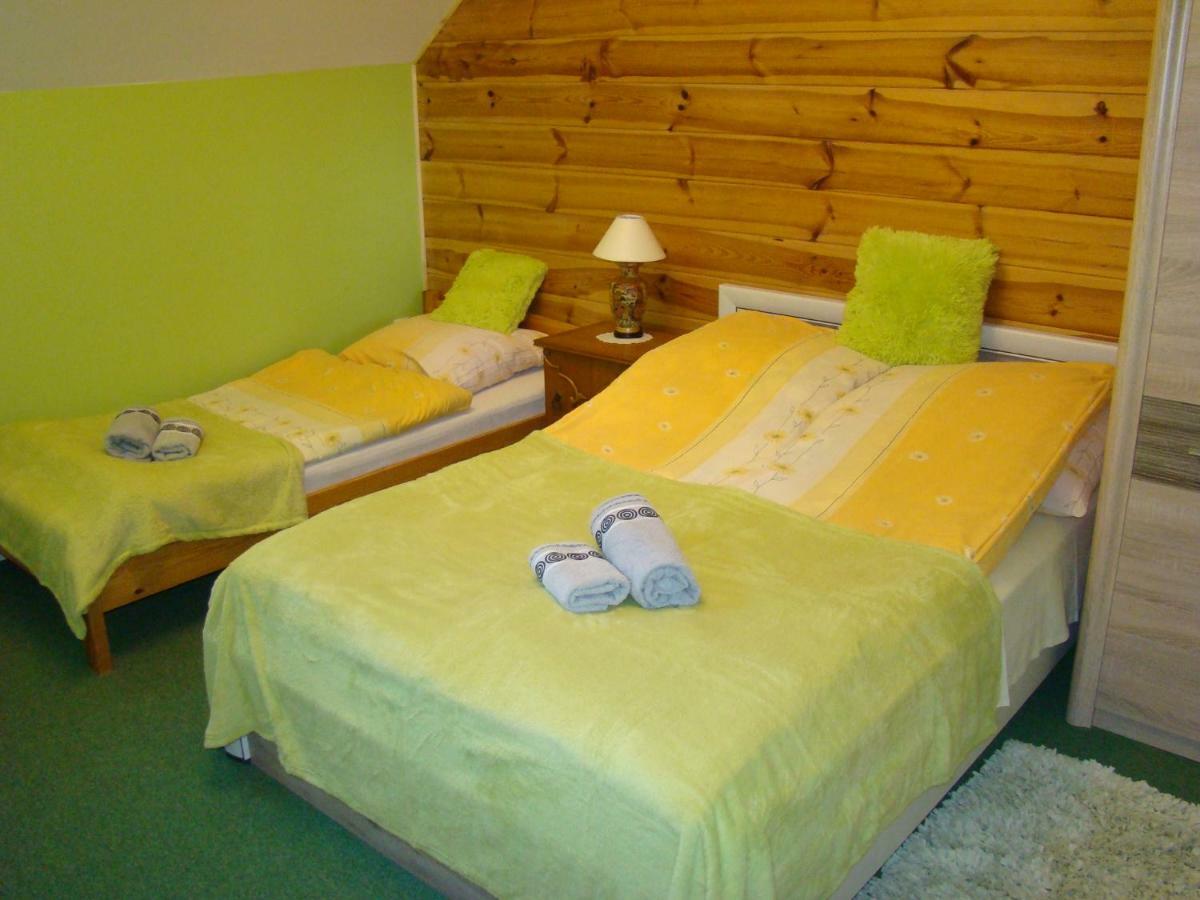 Pensjonat Dworek Baranowka Goniądz Extérieur photo