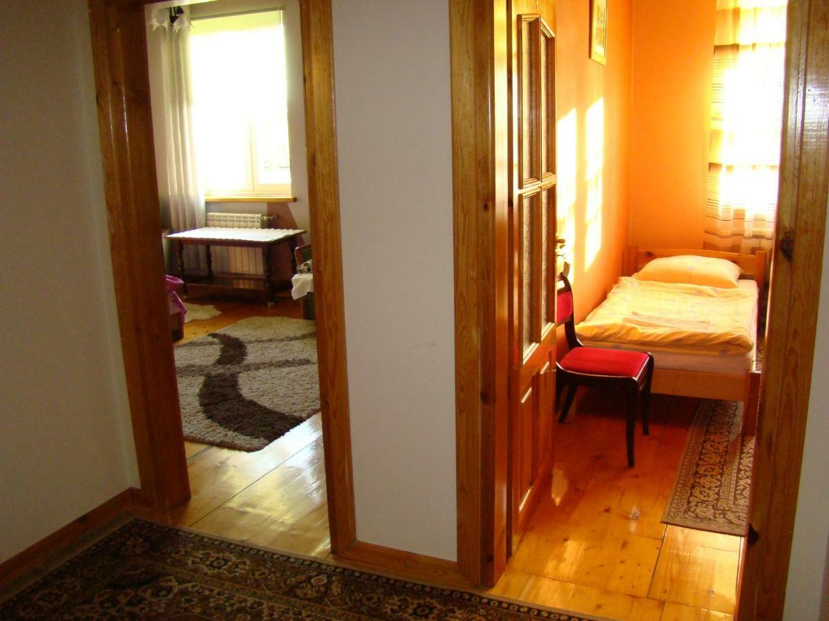 Pensjonat Dworek Baranowka Goniądz Extérieur photo
